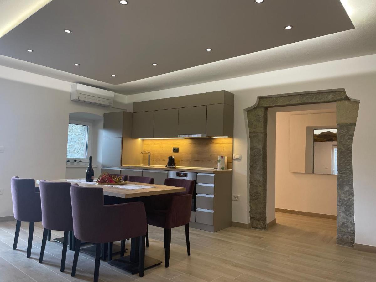 Villa Sanela Pobegi Ngoại thất bức ảnh